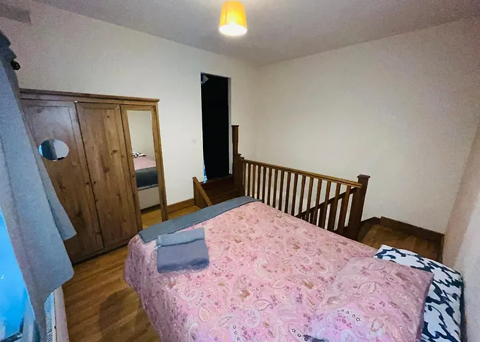 Casa Acogedora En D08 * דבלין